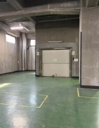 宮城県仙台市若林区荒井の倉庫