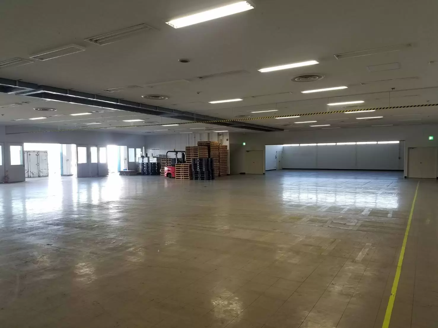 大分県中津市大字宮夫の倉庫