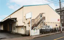 東京都調布市飛田給の倉庫