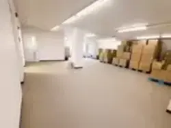 福岡県福岡市東区多の津の倉庫