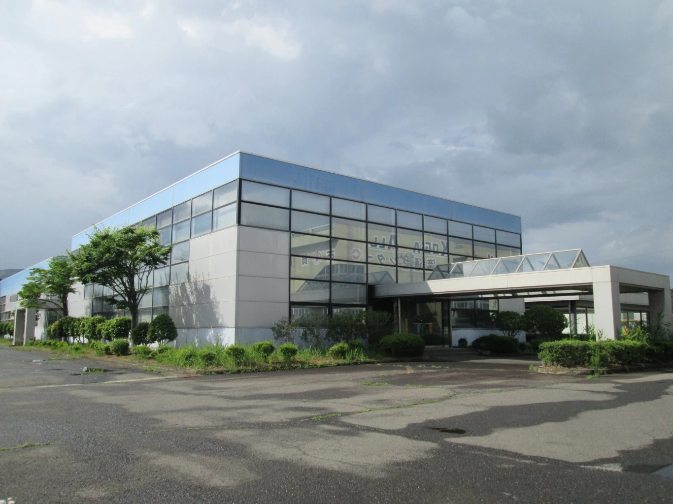 宮城県白石市福岡深谷字佐久来の倉庫