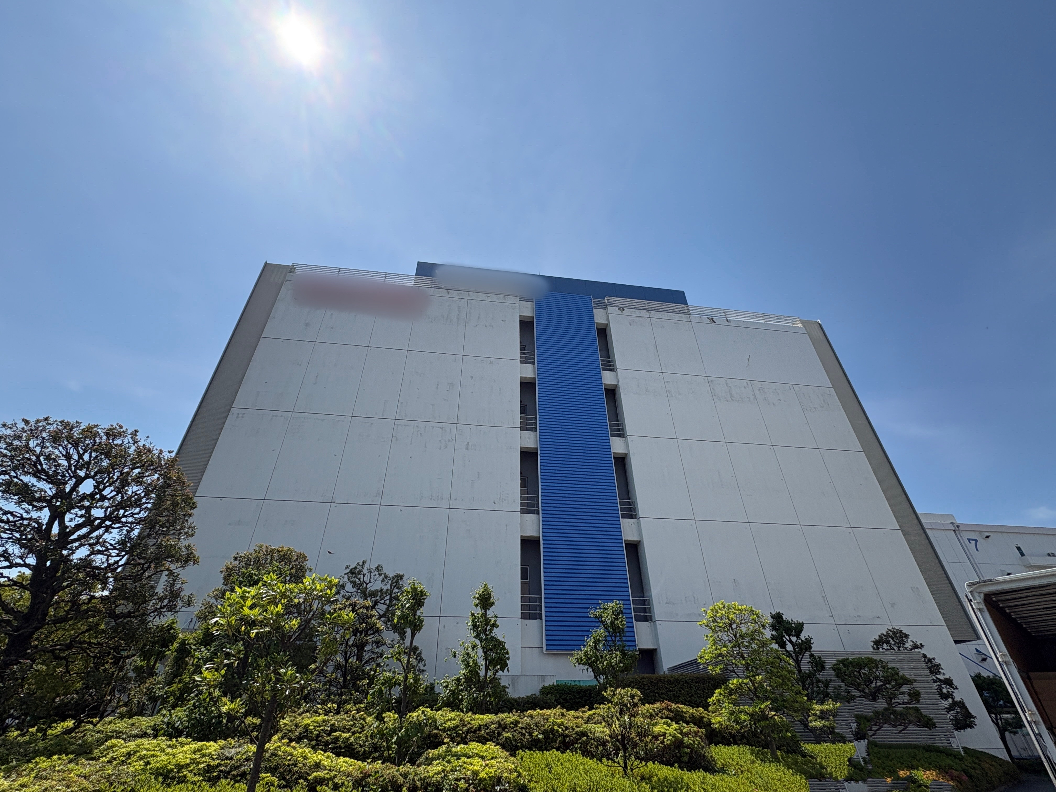 神奈川県横浜市神奈川区守屋町の倉庫